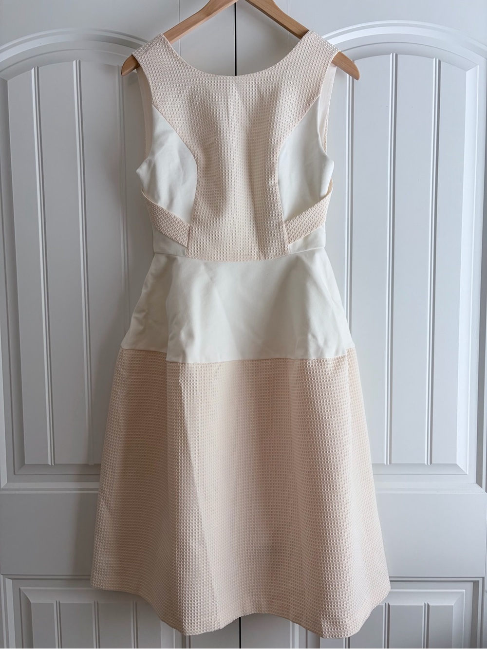 Elliatt Perception Low Back Midi Dress Off White Back Zip Women's Size M - Picture 5 of 15